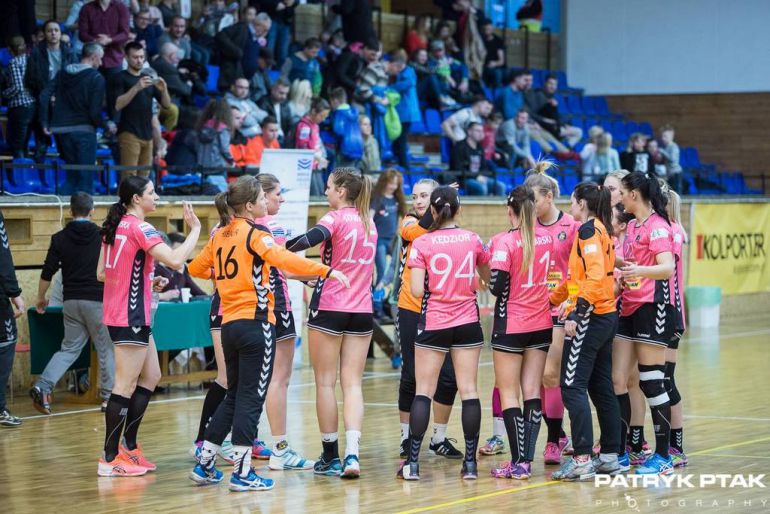 Radni przekazali pieniądze dla Korony Handball