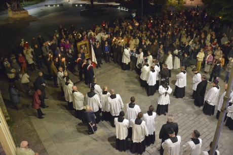 [FOTO] W uroczystość Matki Bożej Łaskawej Kieleckiej wierni pokłonili się patronce miasta