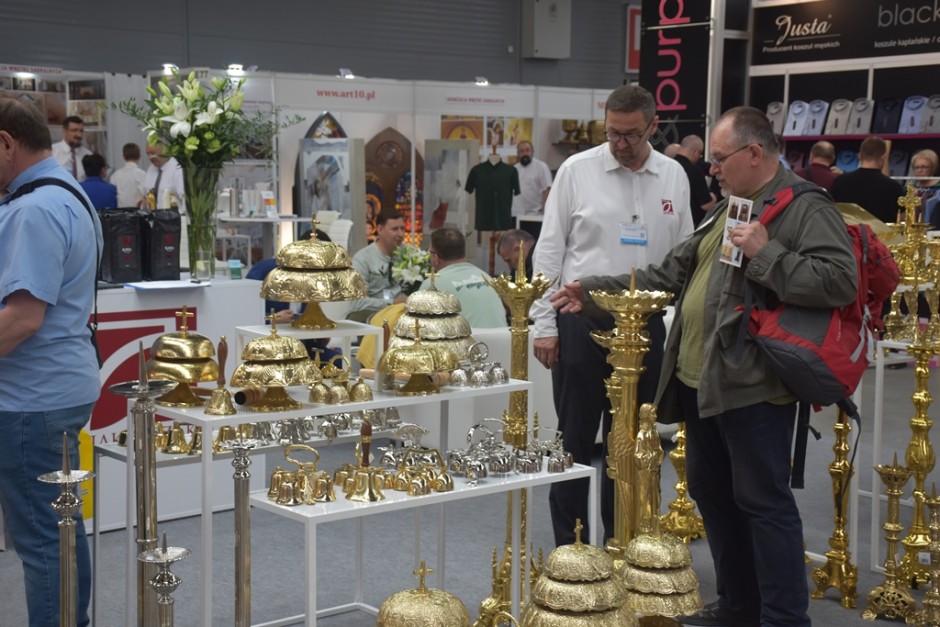 Wiara łączy się ze sztuką. Trwają jubileuszowe targi Sacroexpo