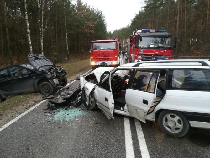 Kolejny wypadek w regionie. 6 osób poszkodowanych.