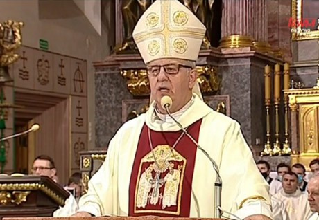 Biskup Jan Piotrowski w Sanktuarium św. Józefa w Kaliszu: Tylko Bóg jest Panem życia