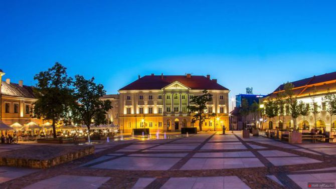 Można już odbierać dowody w urzędzie, ale utrudnienia są