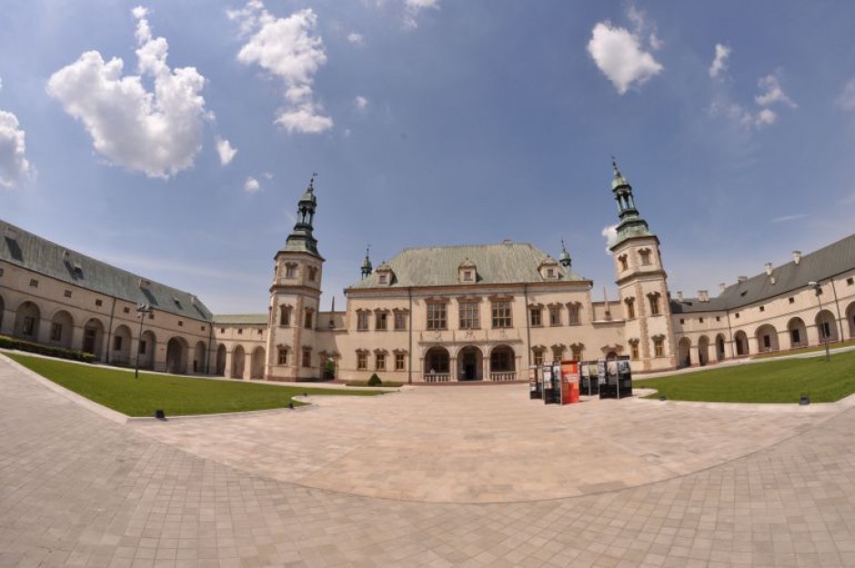 Historia Działu Sztuki Współczesnej w Muzeum Narodowym