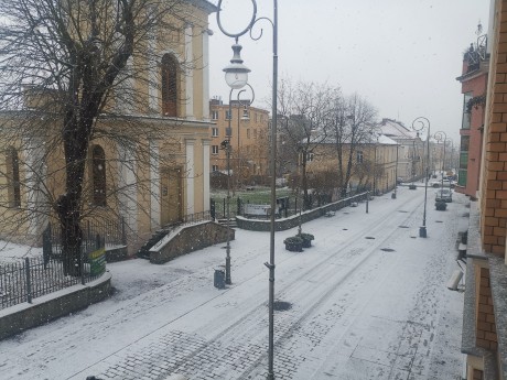 Uwaga, będzie ślisko! IMGW wydało ostrzeżenie pogodowe