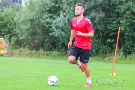 Korona testuje młodzieżowego reprezentanta Polski