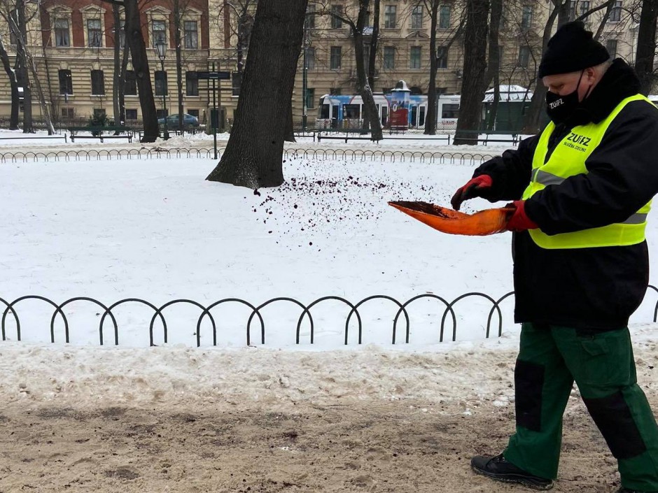 Fusy zamiast piasku we Lwowie, Krakowie, ale nie w Kielcach