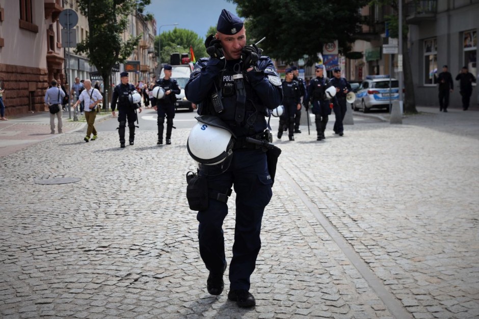 [FOTO] Sześć weekendowych zgromadzeń. Zabezpieczali je policjanci