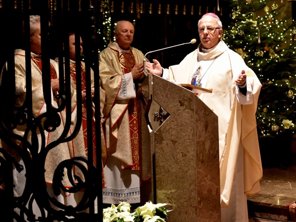 Biskup Jan Piotrowski: Benedykt XVI był obrońcą prawdy