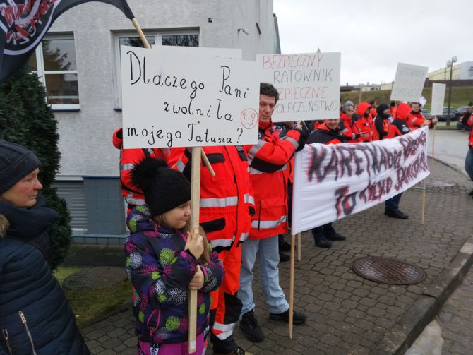 Protest ratowników medycznych w Kielcach