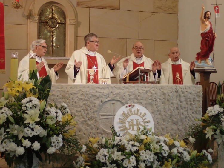 [AKTUALIZACJA] Gdzie obejrzeć Mszę Świętą?