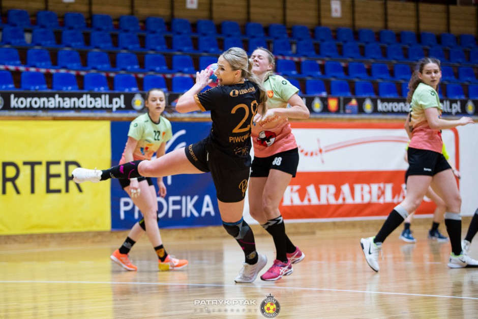 Obiecujący mecz Suzuki Korony Handball. Wróciła Piwowarczyk