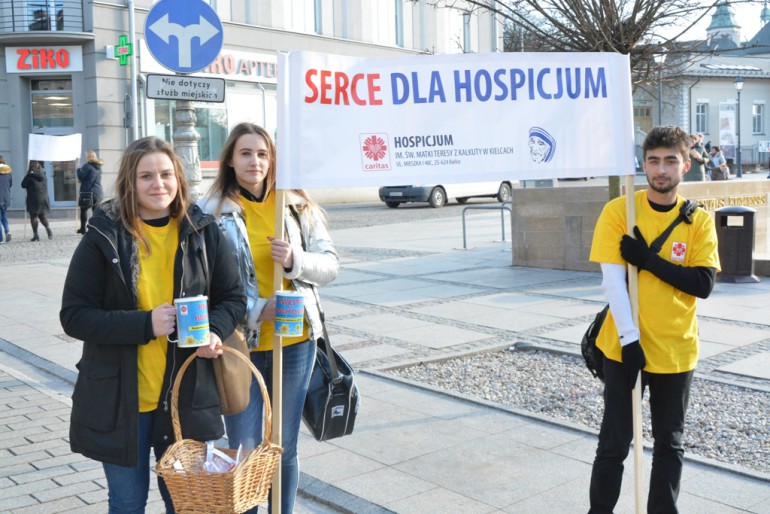 Wolontariusze zbierali środki na hospicjum