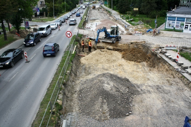 Rozpoczyna się remont drogi nr 42