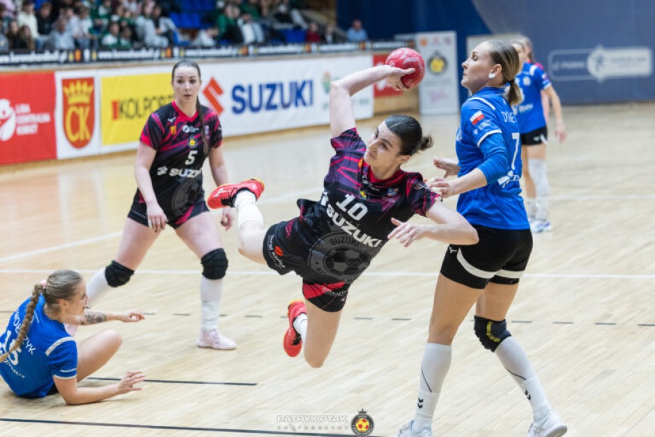 Koroneczki ze zwycięskim powrotem na parkiet