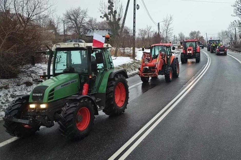 Kolejny dzień protestu rolników i utrudnienia na drodze