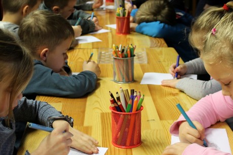 Kompletnie pijane opiekunki w przedszkolu. Jedna „wydmuchała” prawie cztery promile