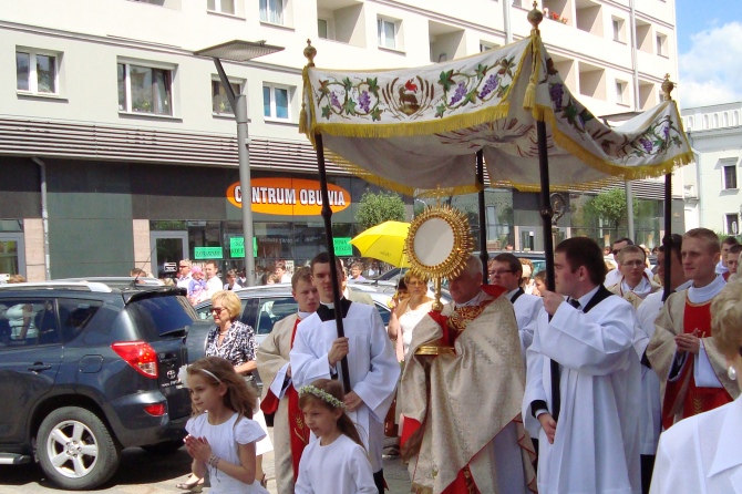 [FOTO]: Uroczystość Bożego Ciała w Kielcach