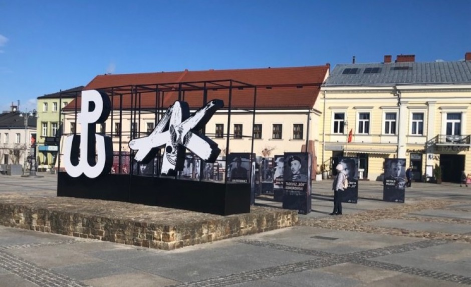 Wystawa "Armia Krajowa" na kieleckim rynku