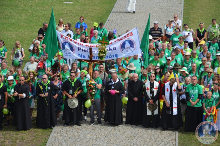 [VIDEO + FOTO] Pielgrzymi na Jasnej Górze. Jeszcze dziś uroczysta Msza Święta