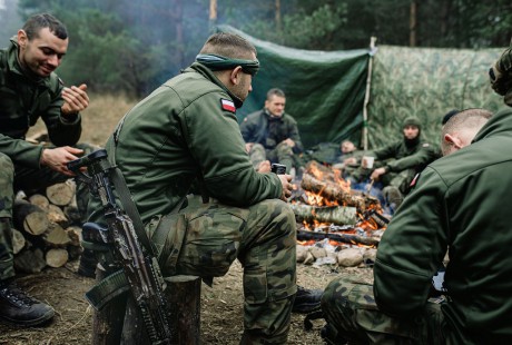 Wolne miejsce dla munduru. Wigilijna akcja wsparcia dla obrońców granic