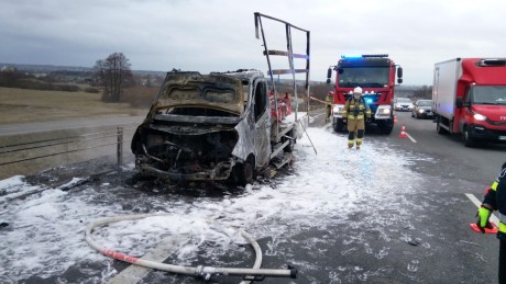 Pożar samochodu dostawczego na S7