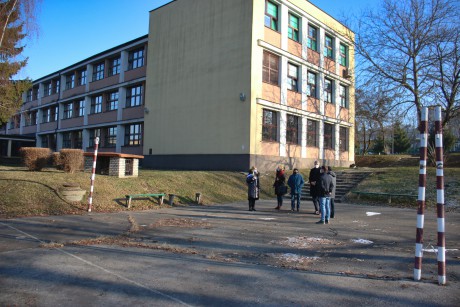 Budowa hali sportowej przy LO Żeromskiego coraz bliżej. Wykonawca przejął plac