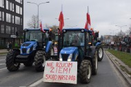 [FOTO] W centrum Kielc trwa protest rolników