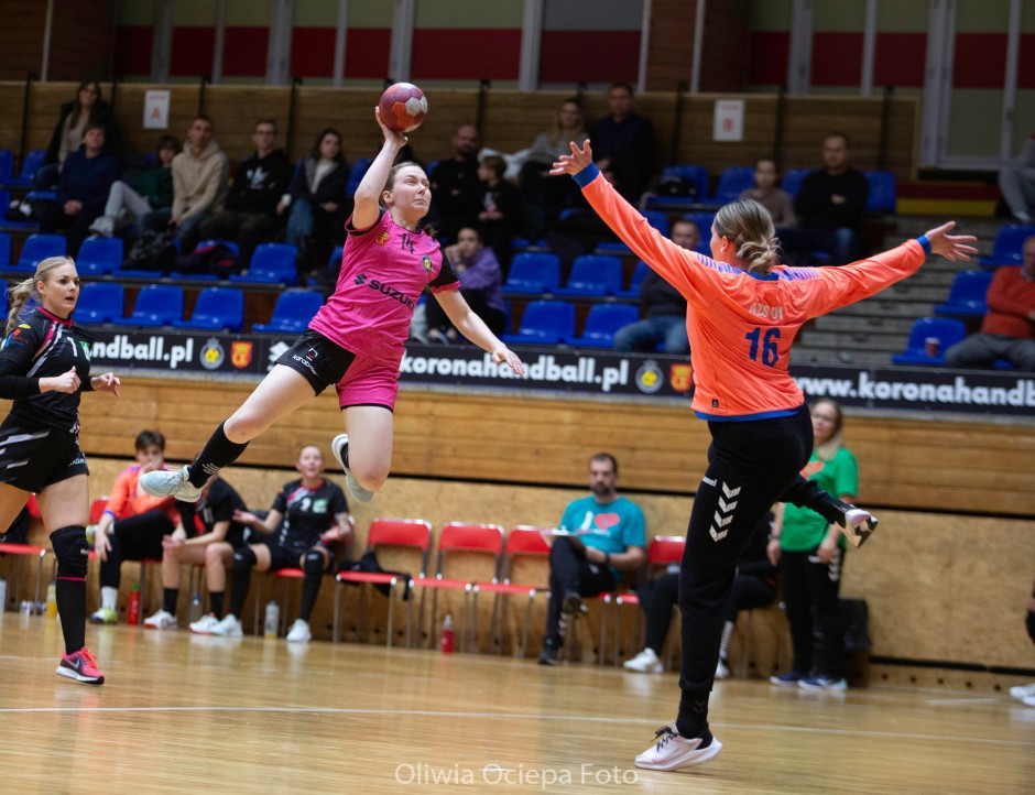 Suzuki Korona Handball nie skarży się na los. Przed nią wyjazd do Płocka