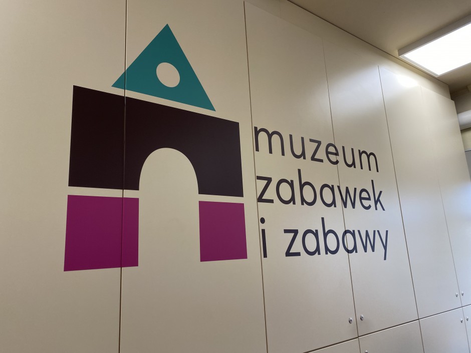 Muzeum Zabawek i Zabawy ma nowe logo!