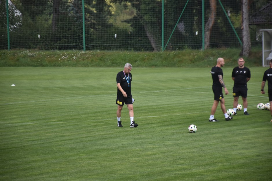 Pierwszy trening Jacka Zielińskiego w Koronie. Remacle i Zator pracowali indywidualnie