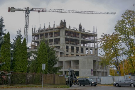 Nowa siedziba NFZ rośnie w oczach
