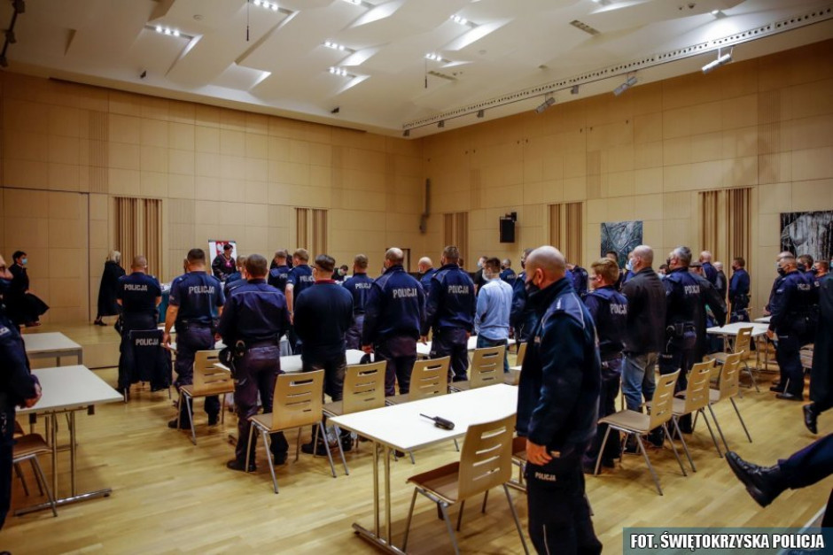 [FOTO] Oskarżeni ponownie w świętokrzyskiej filharmonii