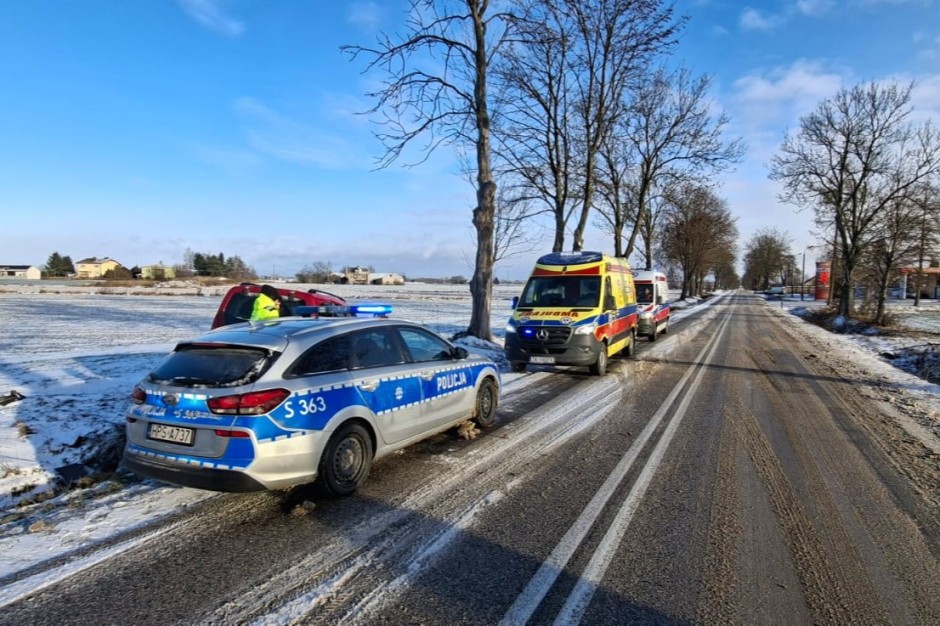 Zderzenie na skrzyżowaniu w Opatowie