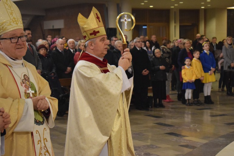 Pochodnia żywego duszpasterstwa. 60-lecie parafii św. Józefa