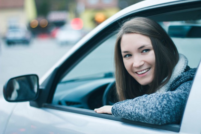 Rent a car w Kielcach – warunki wynajmu pojazdów. Artykuł sponsorowany