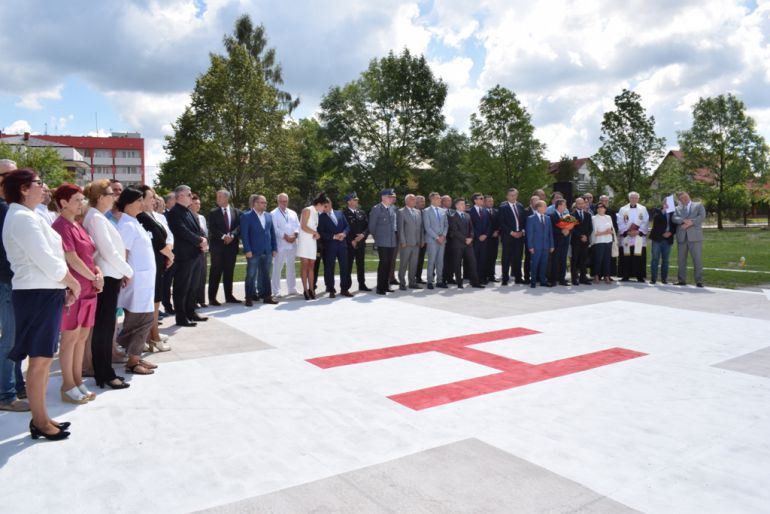 Przy włoszczowskim szpitalu otwarto całodobowe lądowisko