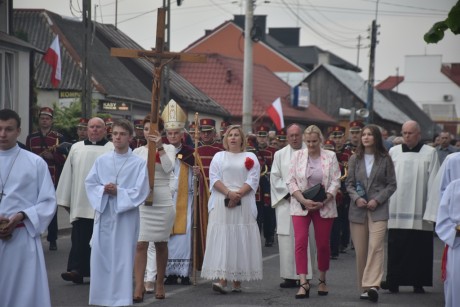 Krzyż Jubileuszowy dotarł do Daleszyc