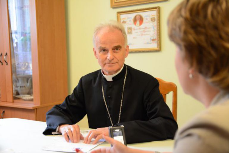 Papież Franciszek wybrał bp. Mariana Florczyka na Ojca Synodalnego