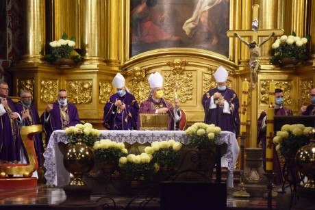 Msza za zmarłych kanoników kapituły katedralnej