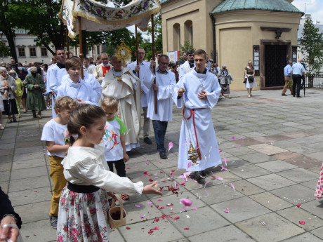 [FOTO] Boże Ciało w kieleckiej katedrze