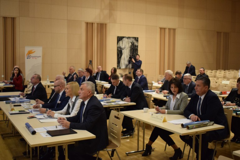 Budżet województwa przyjęty. Radni jednomyślni