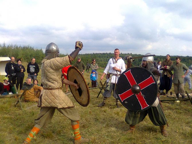 Dawni Słowianie i Wikingowie w gminie Miedziana Góra