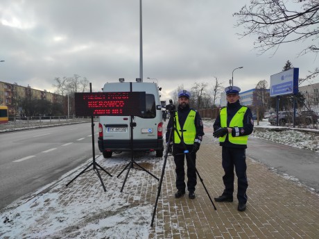 Pieszy prosi – kierowco zwolnij! Policyjna akcja przy pasach