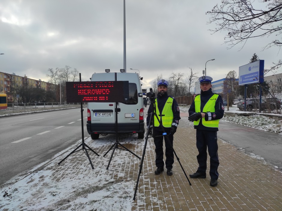 Pieszy prosi – kierowco zwolnij! Policyjna akcja przy pasach