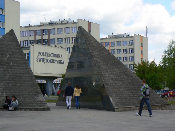 Politechnika zmodernizuje mały kampus
