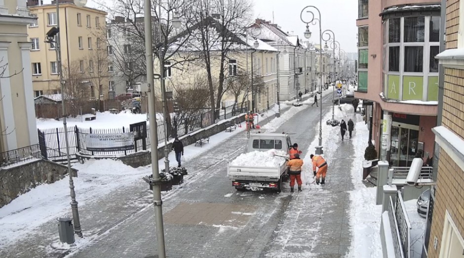 Zieleń miejska nie próżnuje. Z centrum miasta znika śnieg