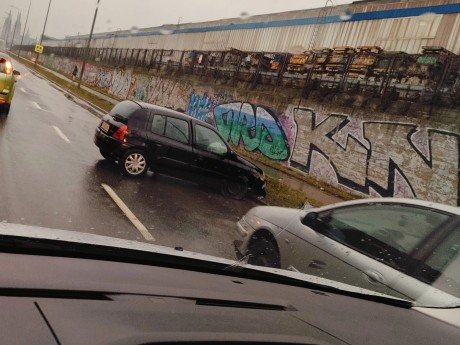 Wypadek na Zagnańskiej, mężczyzna w szpitalu