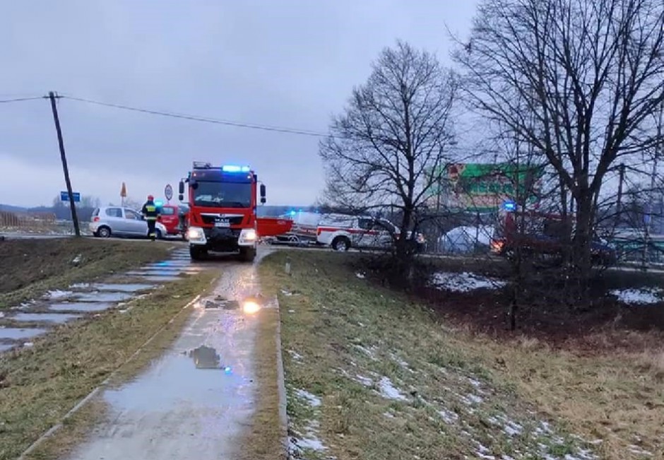 Poszukiwania na rzece Kamiennej w Ostrowcu. Przy wodzie znaleziono ubrania