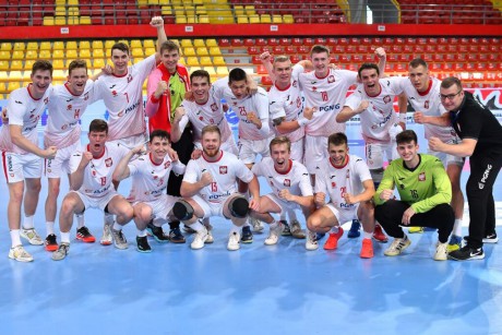 Młodzież z Łomży Vive w finale EHF Championship U19