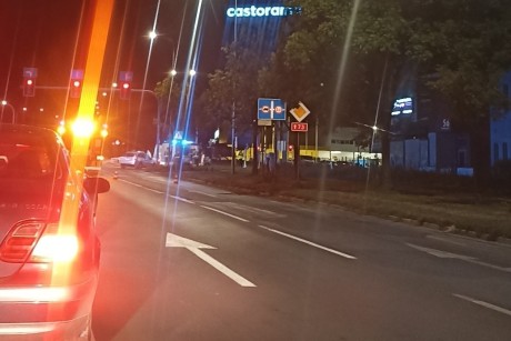 Wieczorny wypadek na skrzyżowaniu. Cztery osoby w szpitalu